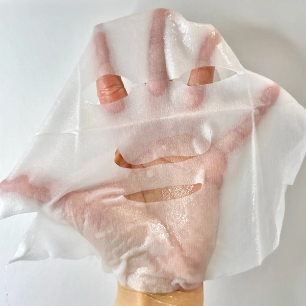 Lululun-Precious-Red-Moisturizing-Face-Mask-7-Sheets-2-2026-04-20T01:16:34.704Z.png