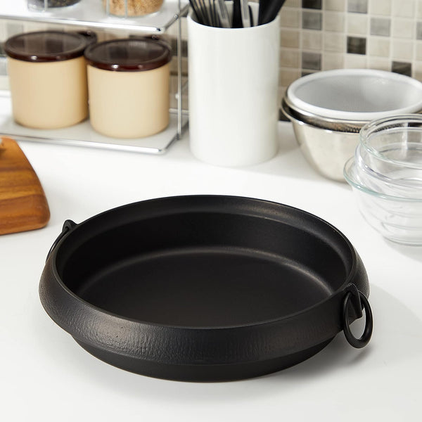 P-3-IWCH-SKYPOT-26-Iwachu Sukiyaki Pot Large Size Japanese Cast Iron Pan 26cm.jpg