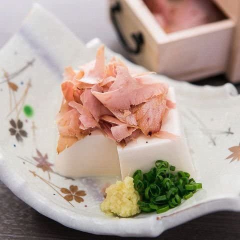 P-7-NAKN-KTOBLK-200-Honkarebushi Whole Japanese Katsuobushi Block (Bonito Belly) 200g.jpg