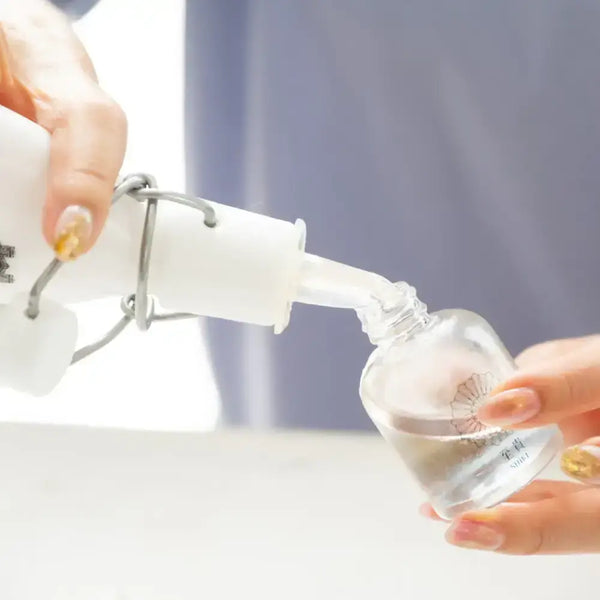 SHiKI-Luxurious-Fermented-Beauty-Oil-Winter-Hollyhock-100ml-2-2026-03-27T03:22:30.130Z.webp