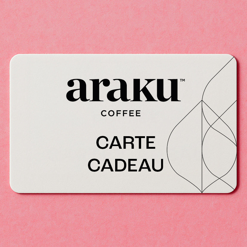 Offrez une carte cadeau pour que vous proches puissent choisir ce qu'ils désirent entre café de spécialité, accessoire et coffrets cafés.