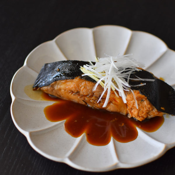 How to Make Sakana no Nitsuke (Japanese Simmered Fish Recipe)