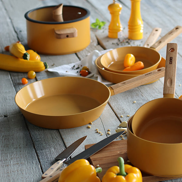 Poêle Ector induction aluminium revêtu manche en bois 24 cm jaune Ogo - Mathon - 5