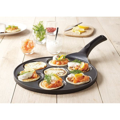 Poêle 7 mini blinis ou pancakes à induction fonte 26.5 cm Mathon - Mathon - 1