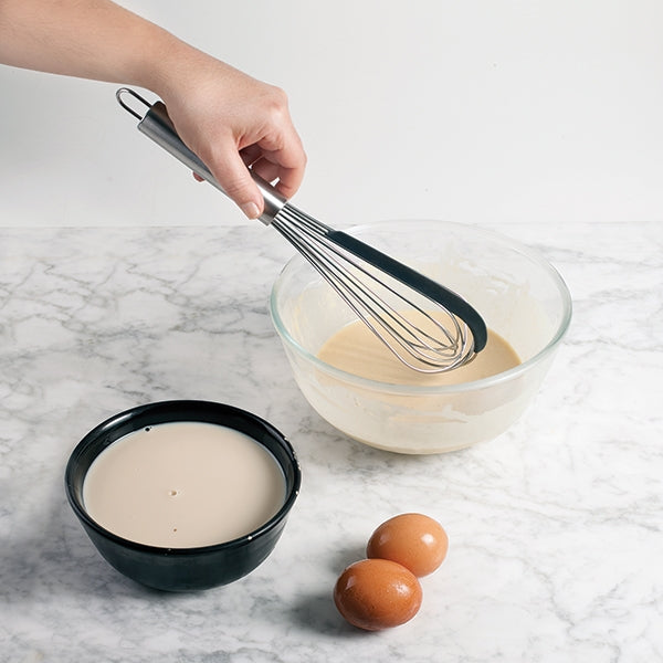 Fouet avec grattoir silicone 2 en 1 Lacor - Mathon - 3