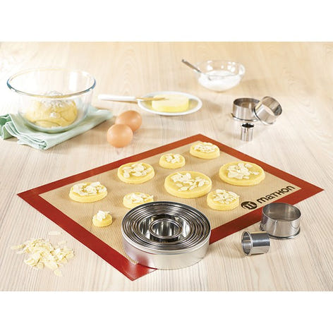 Boîte de 14 découpoirs ronds lisses en inox  2 à 11 cm Mathon - Mathon - 2
