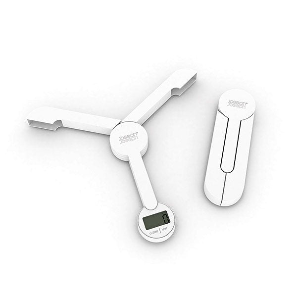 Balance de cuisine numérique compacte et pliable TriScale™ Joseph Joseph - Mathon