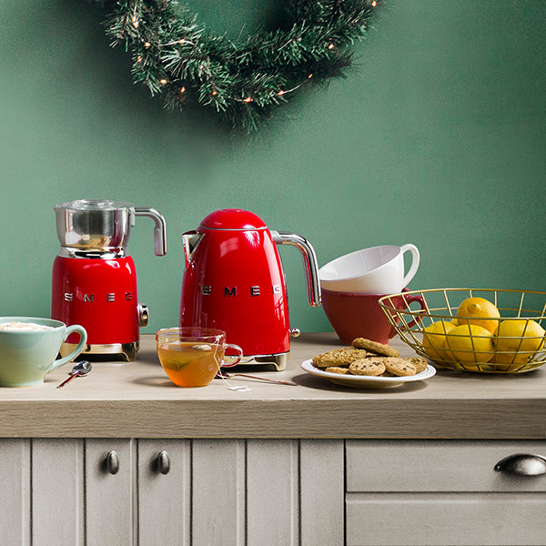 Bouilloire rouge 1,7 L 2400 W KLF03RDEU Smeg - Mathon - 3