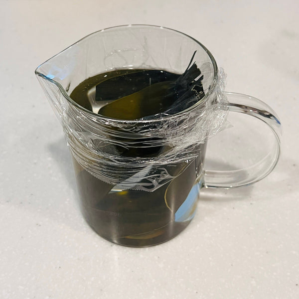 making kombu dashi